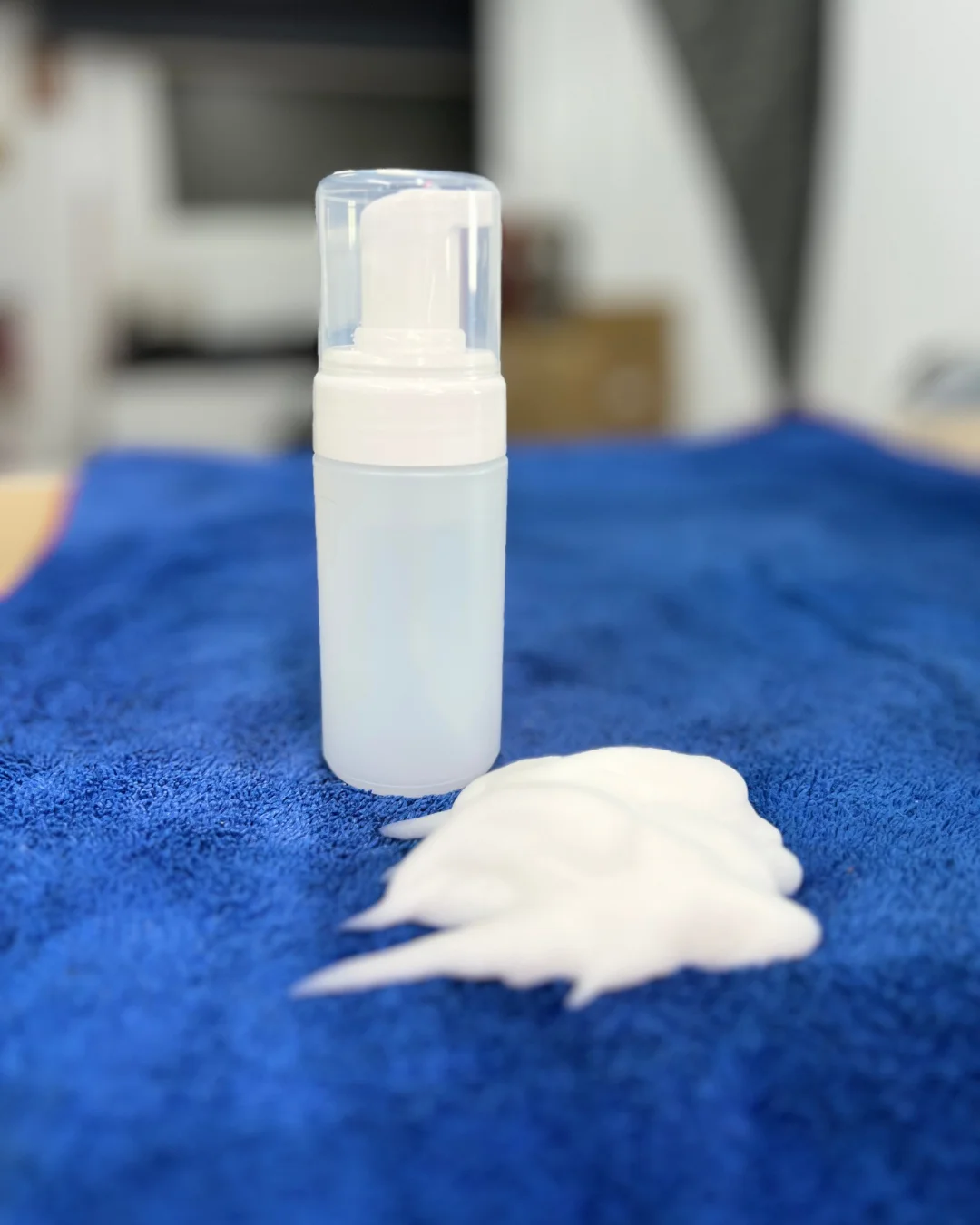 dispensador-foam-espuma-activa botella pequeña especial para hacer espuma