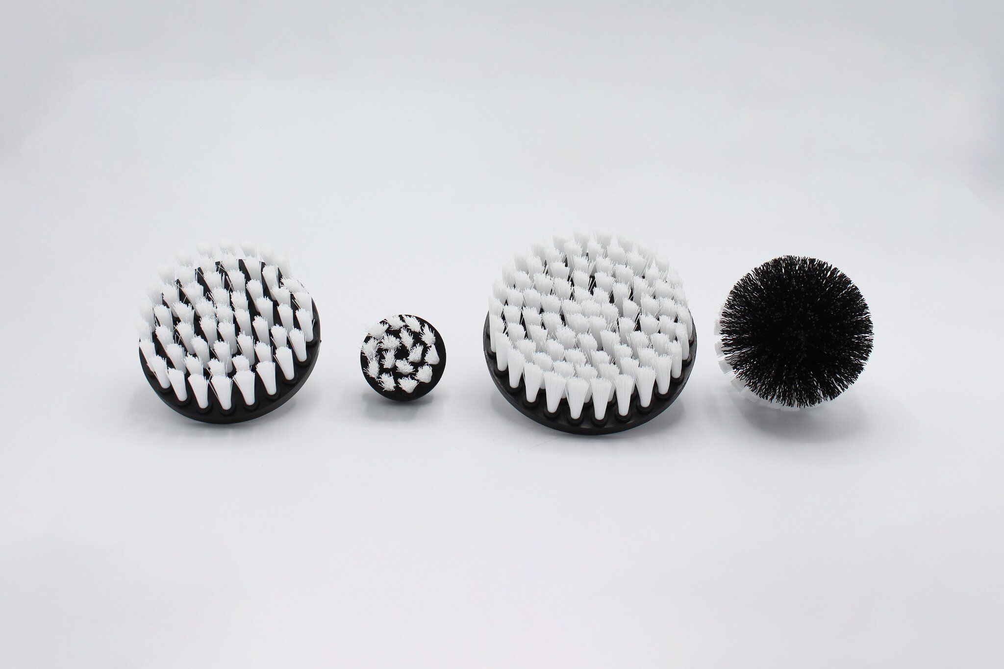 SET DE 4 CEPILLOS (FIBRAS BLANDAS BLANCAS) PARA TALADRO - Imagen 2