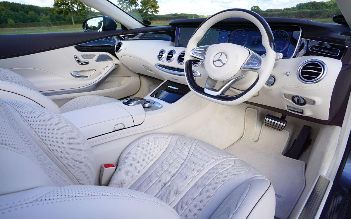 interior del coche